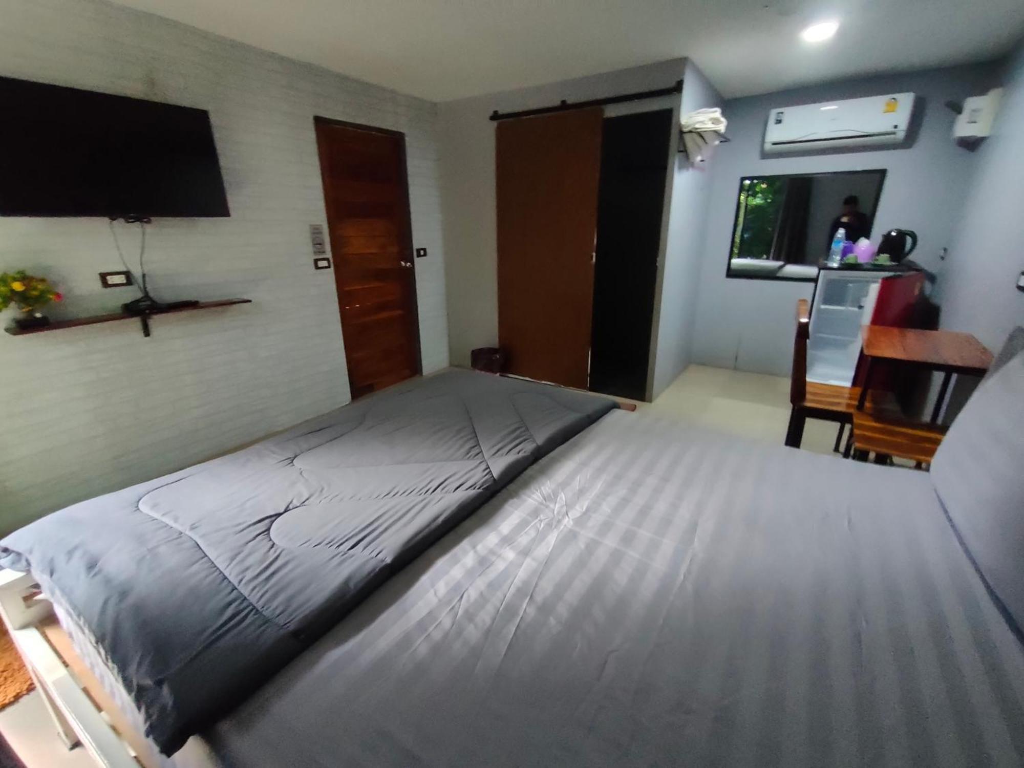 สกายวิวรีสอร์ท ชัยนาท Exteriör bild